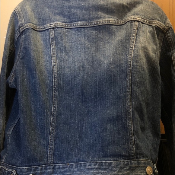 H&M Jean Jacket with Side Pockets waist length Cute & Stylehsh. - Picture 6 of 7